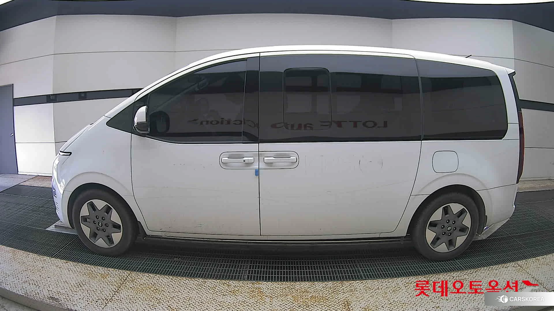 Hyundai Staria id 4504389 из Кореи 35