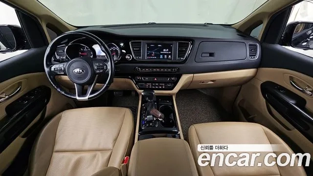 Kia All New Carnival id 2908284 из Кореи 17