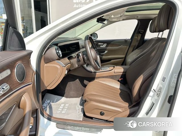 Mercedes-Benz E-class id 4279376 из Китая 17