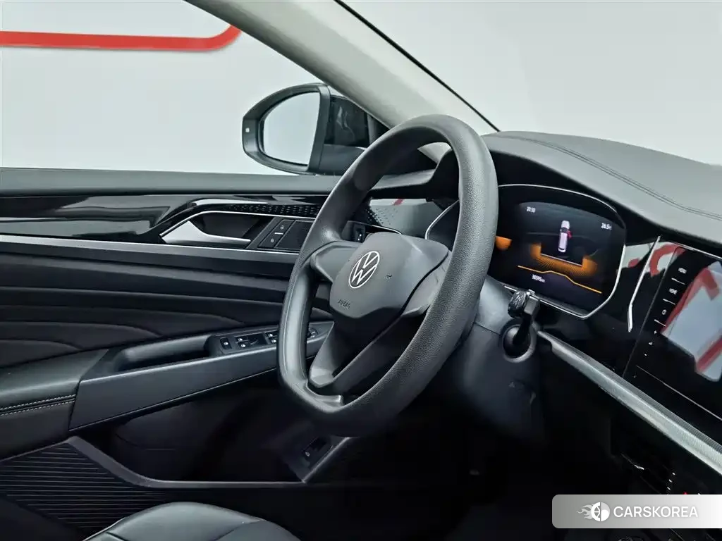 Volkswagen Passat id 4577424 из Китая 21
