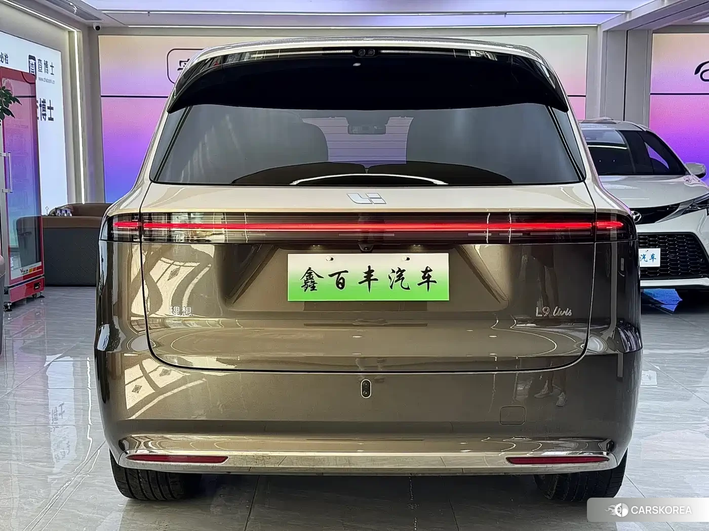 Ideal car Ideal L9 id 4554128 из Китая 8