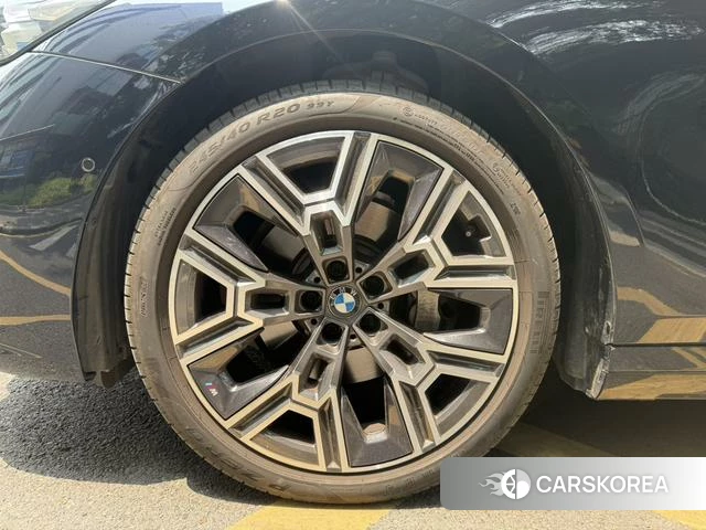 BMW 5 series id 4265899 из Китая 12