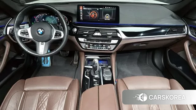 BMW 5 Series (G30) id 3591613 из Кореи 17