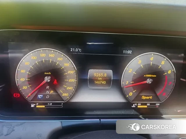 Mercedes-Benz E-Class W213 id 3254438 из Кореи 10