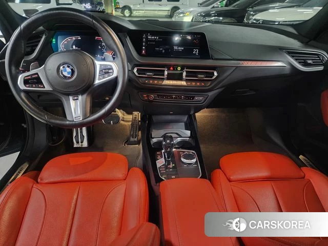 BMW 1 Series (F40) id 3827514 из Кореи 17