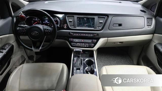 Kia The New Carnival id 3844392 из Кореи 17