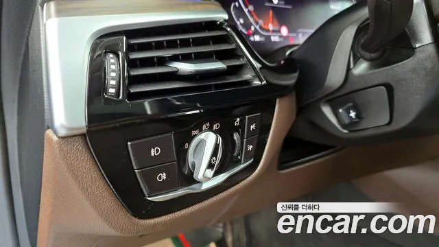 BMW 5 Series (G30) id 2757459 из Кореи 17