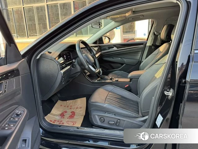 Volkswagen Passat id 4297284 из Китая 13