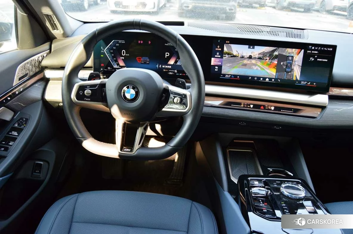 BMW 5 series id 4454147 из Китая 9