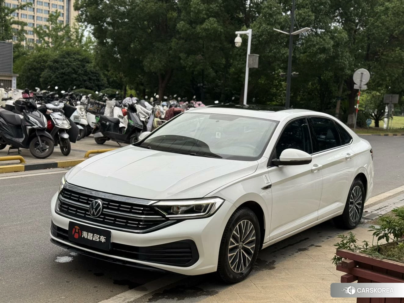 Volkswagen Sagitar id 4455789 из Китая 7