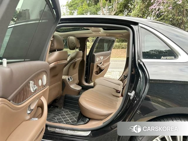 Mercedes-Benz E-class id 4274205 из Китая 16