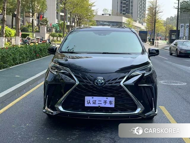 Toyota Saina id 4274596 из Китая 11