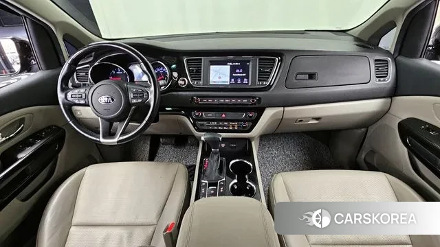 Kia The New Carnival id 3402874 из Кореи 17