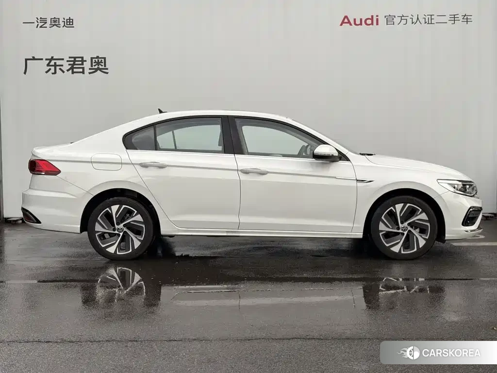 Volkswagen Bora id 4617115 из Китая 15
