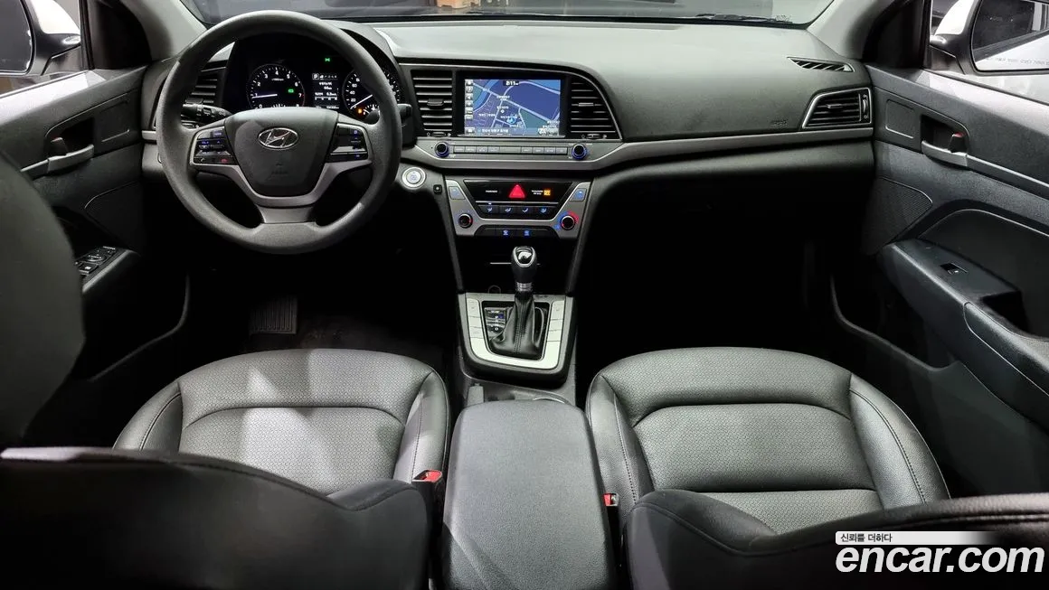 Hyundai Avante AD id 1797341 из Кореи 17