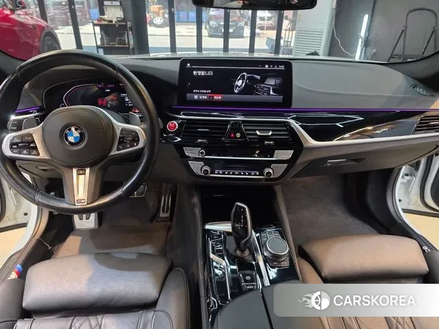 BMW 5 Series (G30) id 2994692 из Кореи 17