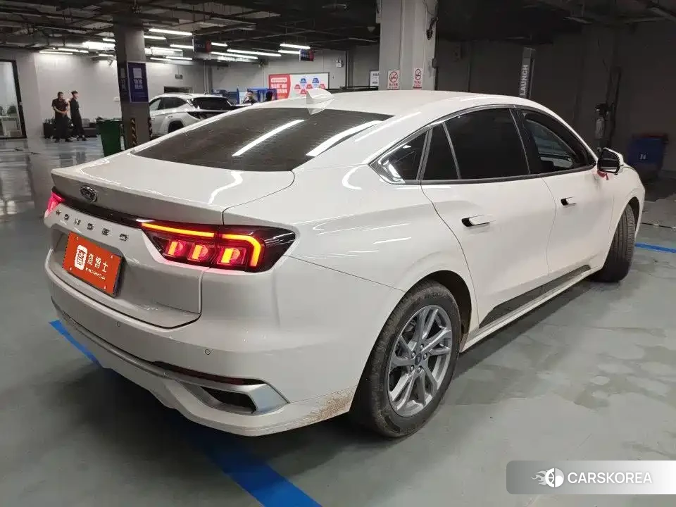Ford Mondeo id 4589144 из Китая 7
