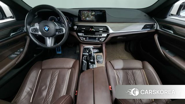 BMW 5 Series (G30) id 4574070 из Кореи 31