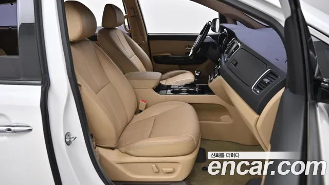 Kia The New Carnival id 2827582 из Кореи 16