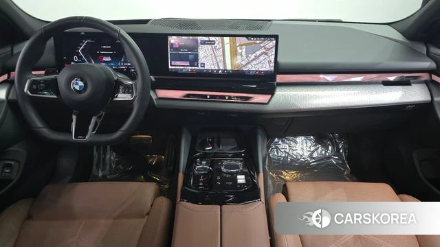 BMW 5 Series (G60) id 4302440 из Кореи 30