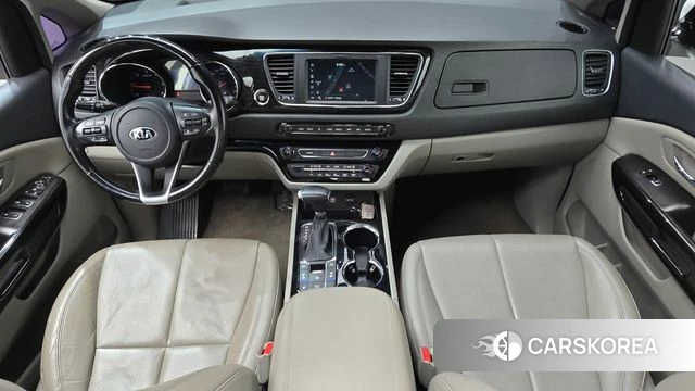 Kia The New Carnival id 4317832 из Кореи 17