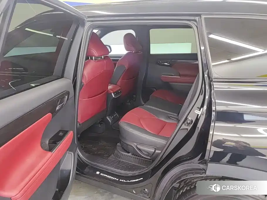 Toyota Crown id 4628108 из Китая 13