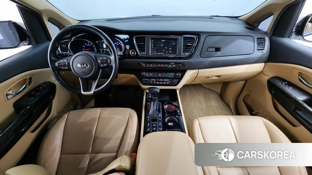 Kia The New Carnival id 3899695 из Кореи 17