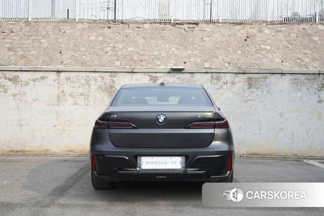 BMW i7 id 4275775 из Китая 13