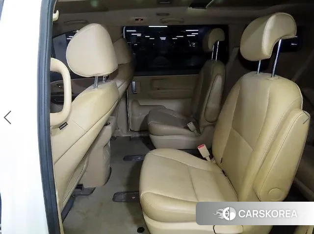 Kia All New Carnival id 3732911 из Кореи 17