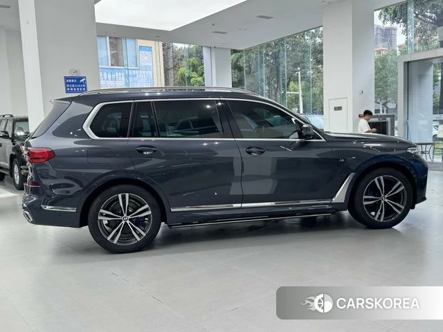 BMW X7 id 4353487 из Китая 11