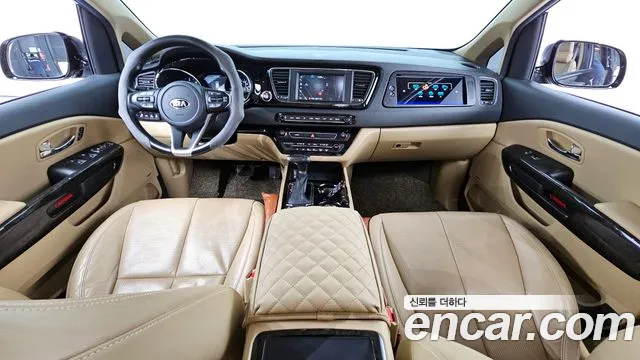 Kia The New Carnival id 2442841 из Кореи 17