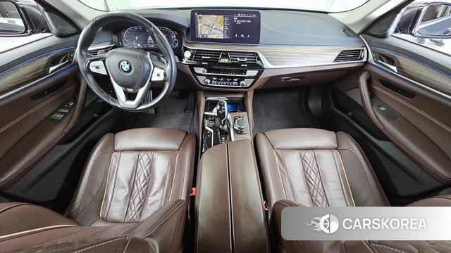 BMW 5 Series (G30) id 4416256 из Кореи 17