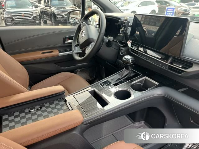 Toyota Saina id 4274471 из Китая 14