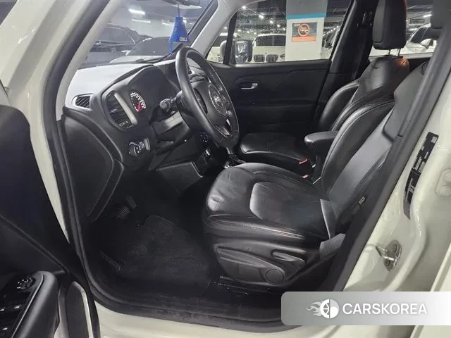 Jeep Renegade id 3582967 из Кореи 16