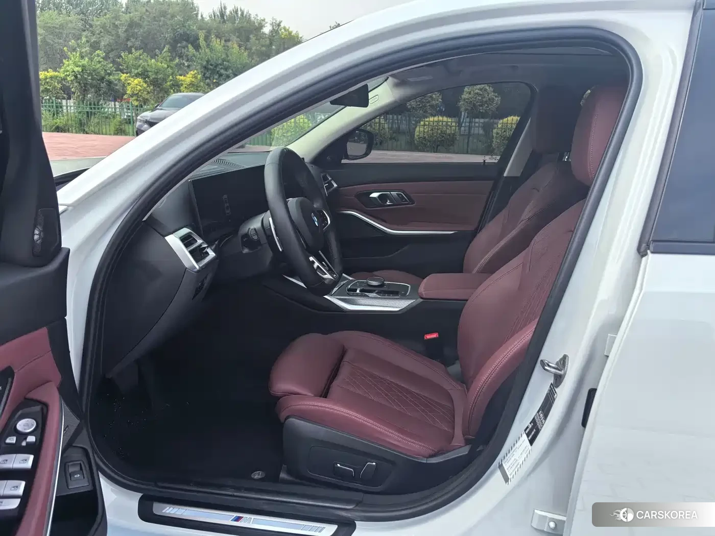 BMW 3 series id 4644415 из Китая 9