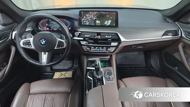 BMW 5 Series (G30) id 3630842 из Кореи 17