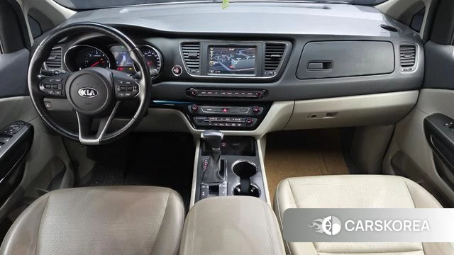 Kia The New Carnival id 3873421 из Кореи 17