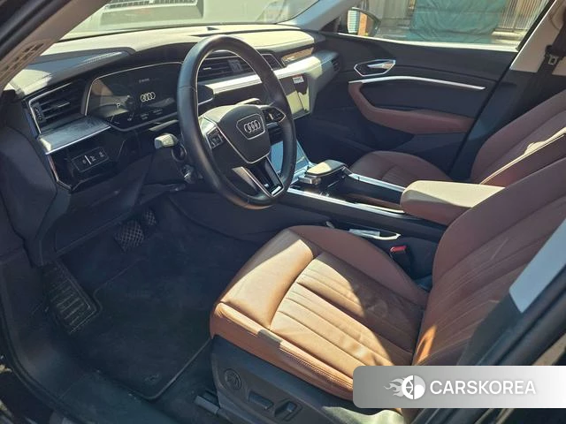 Audi e-tron (imported) id 4235052 из Китая 8