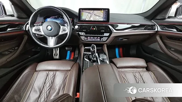 BMW 5 Series (G30) id 3587028 из Кореи 17