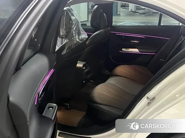 Mercedes-Benz E-Class W214 id 3502451 из Кореи 16