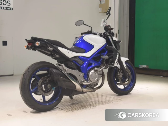 Suzuki GLADIUS 400 2012 из Японии, фото 5