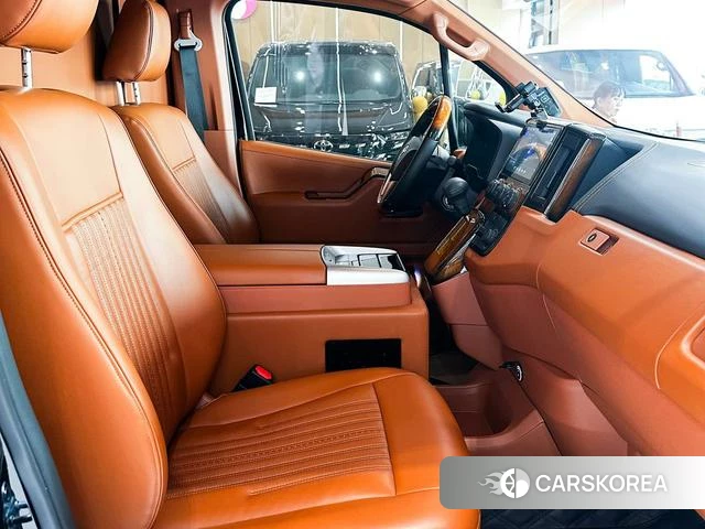 Toyota Hiace id 4261186 из Китая 10