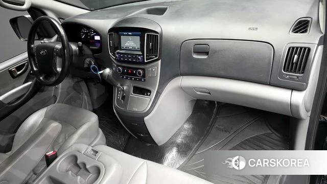 Hyundai The New Grand Starex id 4283983 из Кореи 17