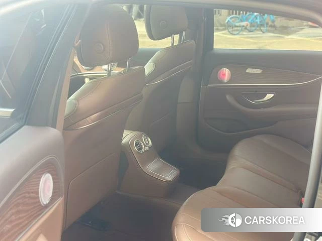 Mercedes-Benz E-class id 4256848 из Китая 7