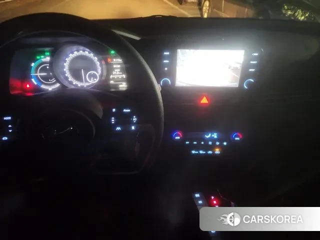 Hyundai Avante Hybrid (CN7) id 3417327 из Кореи 16