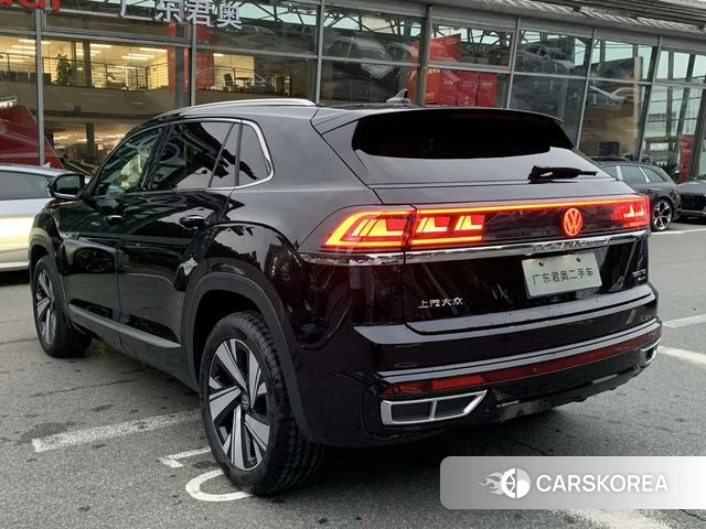 Volkswagen Tourang id 3957865 из Китая 22