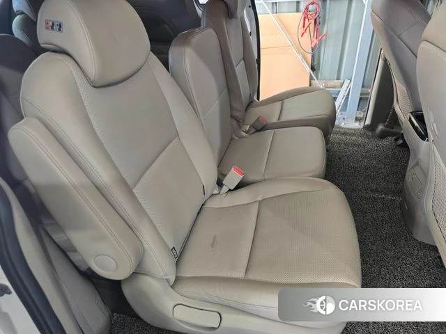 Kia The New Carnival id 4873181 из Кореи 15