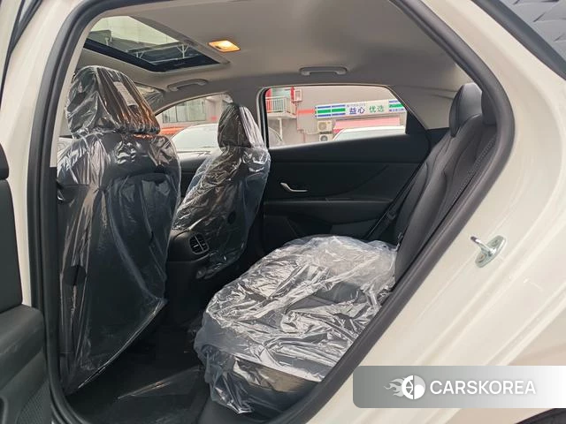 Hyundai Elantra id 3920268 из Китая 7