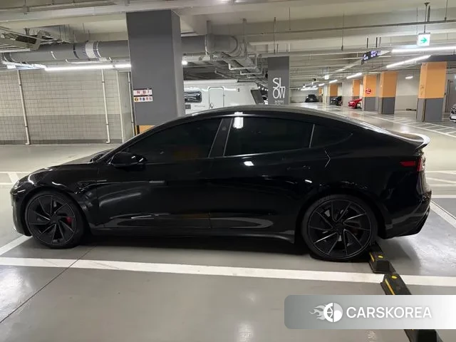 Tesla Model 3 id 3756872 из Кореи 11