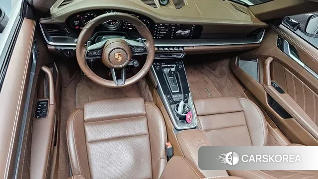 Porsche 911(992) id 3442777 из Кореи 17